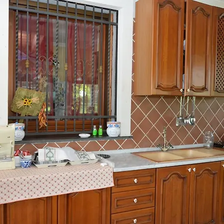 B&B Mongibeach 아치레알레