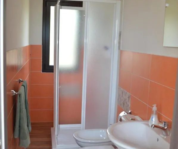 Mongibeach B&B 아치레알레